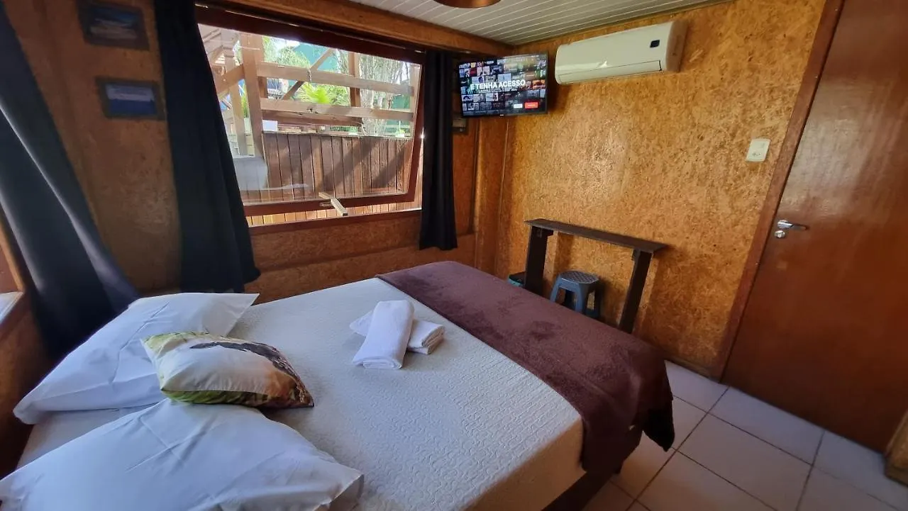 Arte Da Tribo Hostel & Camping Praia do Rosa