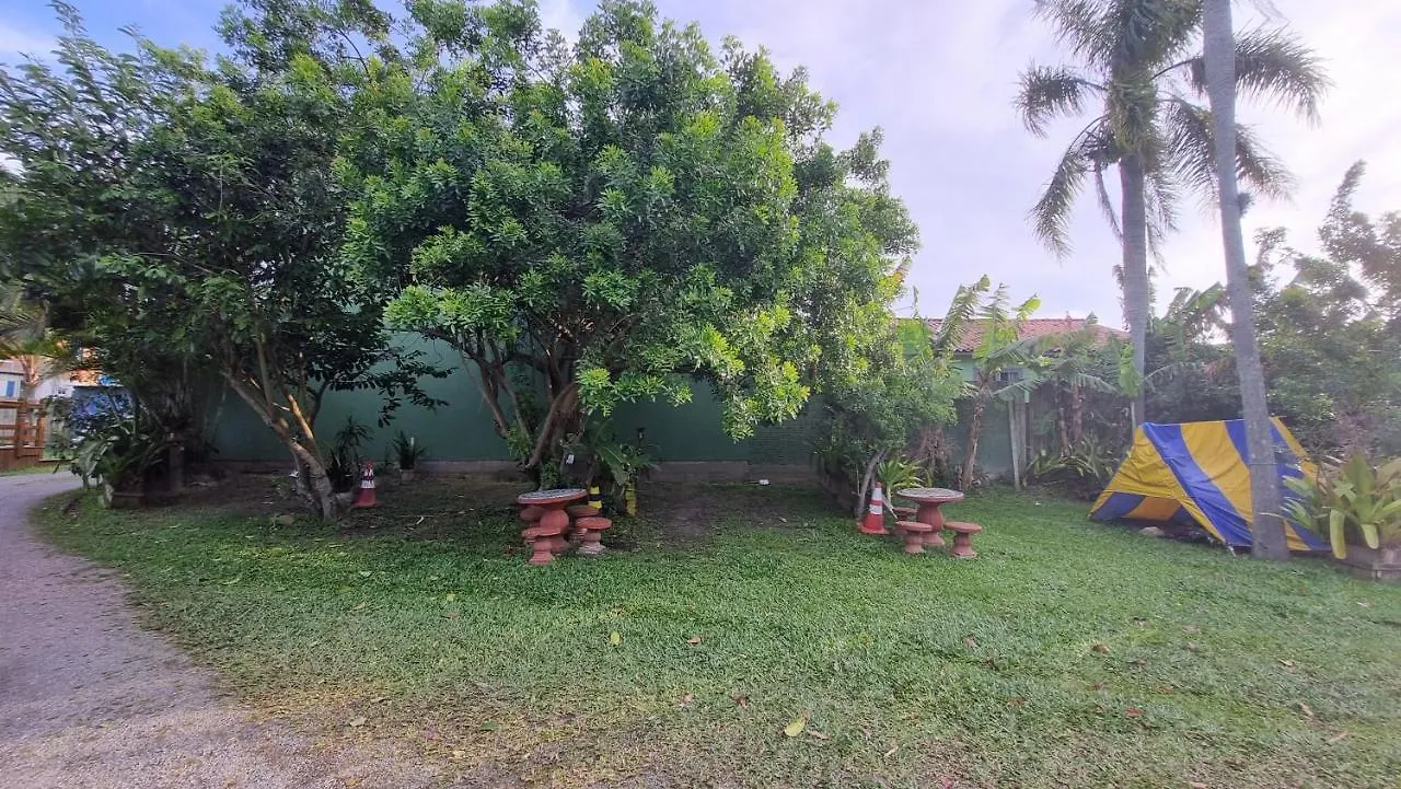 Arte Da Tribo Hostel & Camping Praia do Rosa Brasilien