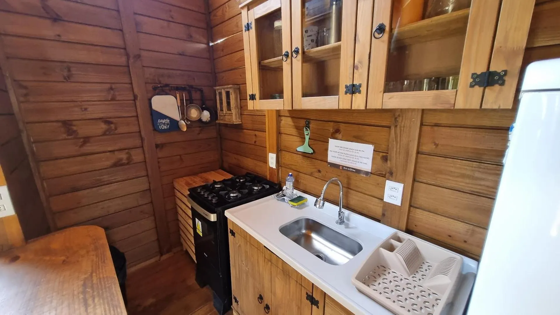 Arte Da Tribo Hostel & Camping Praia do Rosa