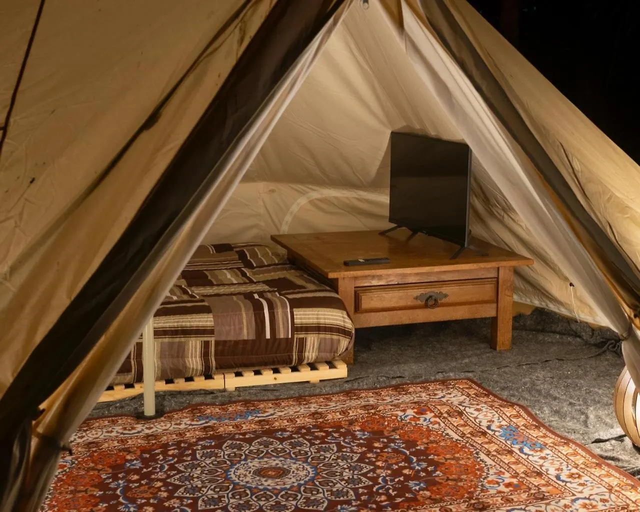 Arte Da Tribo Hostel & Camping Praia do Rosa Brasilien